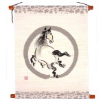 型染めタペストリー　円相の午☆